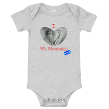 Load image into Gallery viewer, I LOVE MY MOMMIES - YOUNICHELY - Baby short sleeve one piece

